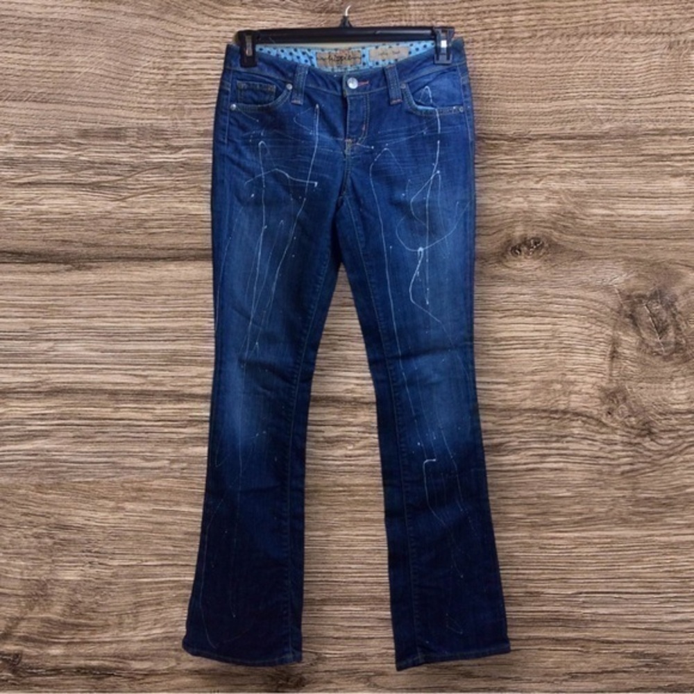 Hippie Joplin paint splatter boot cut jeans. Stretch. Size 28.